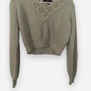 Derek heart sage green cropped